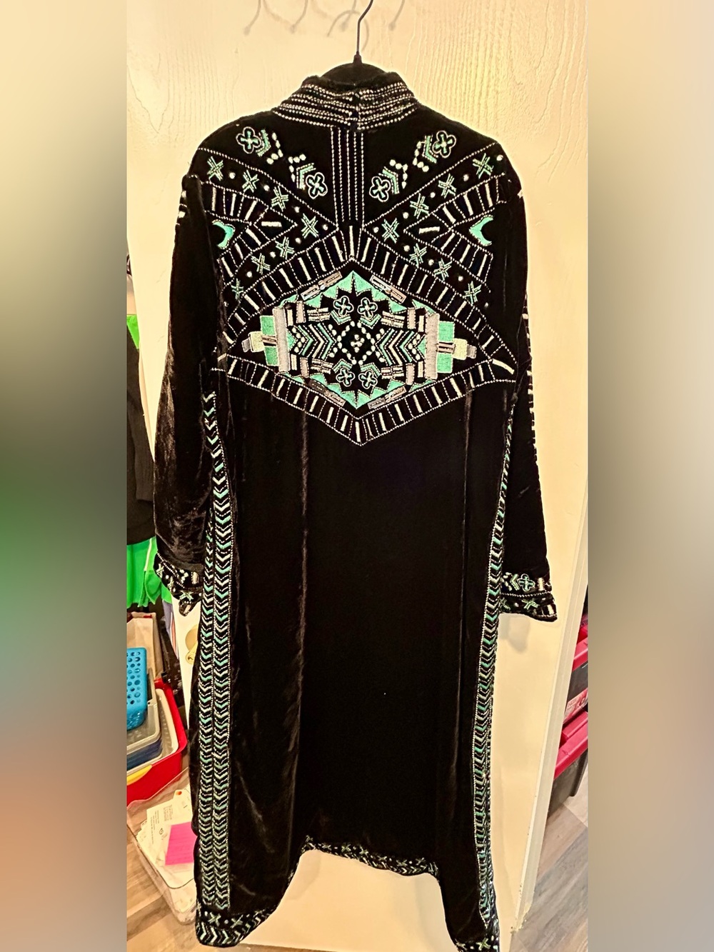 CRAZY TRAIN Black Velvet Embellished Duster Jacket – Size Medium – NWT - Picture 2 of 9